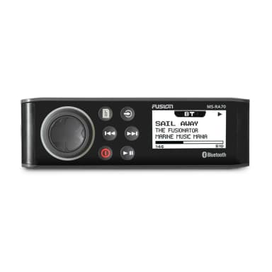 Fusion® RA70 serie nautische radio