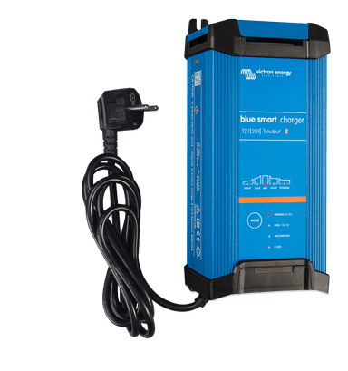 Blue Smart IP22 Charger 12/20 (1)